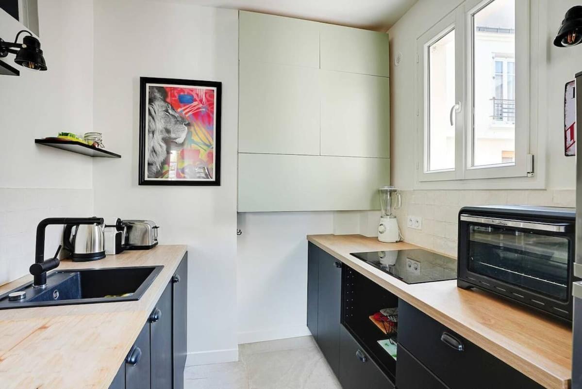 Beau T2 Avec Balcon Montmartre Appartamento Parigi